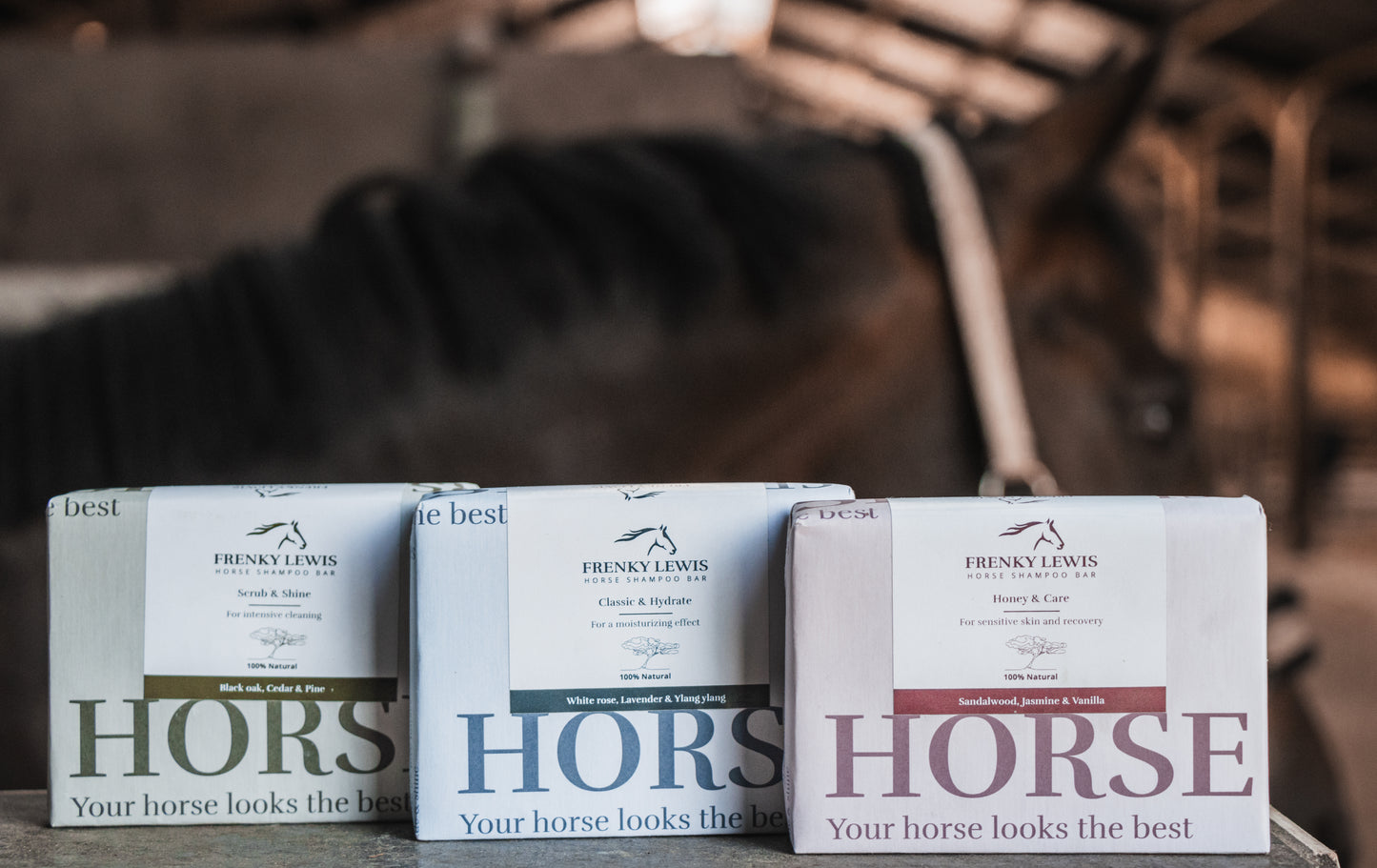 Horse Soap Paardenshampoo Bars - Luxe, natuurlijke verzorging voor je paard. * Premium
* 100% natuurlijke paardenshampoo * Diervriendelijk * Plasticvrij * Handgemaakt in een sociale werkplaats * Nederlands product.